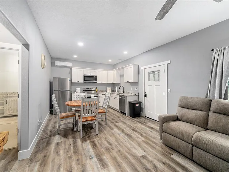13869 S Highway 475 — Photo 33