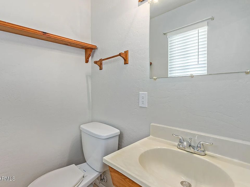 1st image of 4505 N 26th Dr