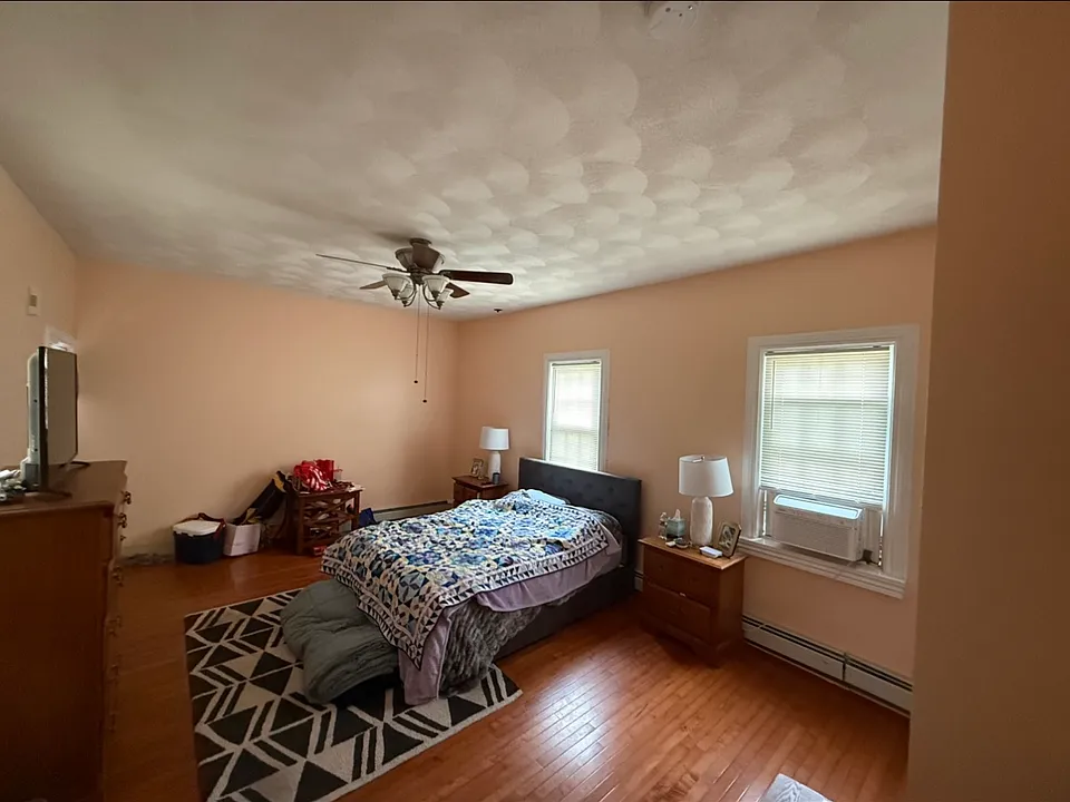 153 Walcott St #1