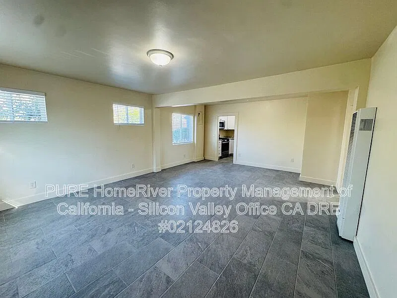2 bed, 1.0 bath, 820 sqft, $3,395 — Photo 4