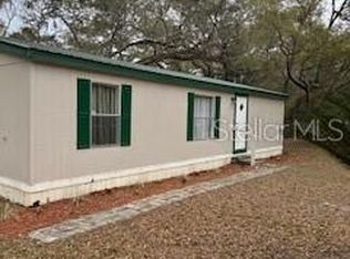 16864 NE 6th Lane Rd, Silver Springs, FL 34488