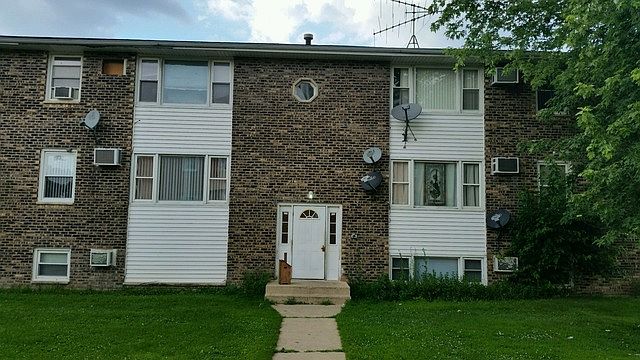1st image of 380 Ann St APT 3