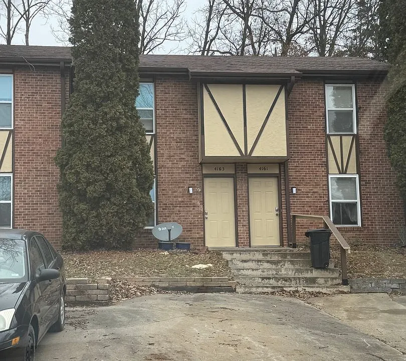 4163 W Bethany Dr