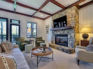 Turning Leaf, Highlands, NC 28741