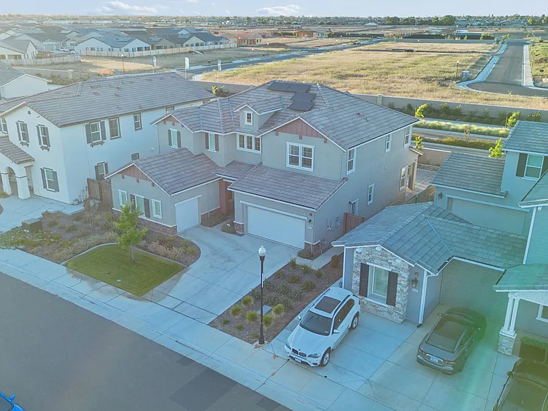 8596 Yari Way — Photo 46