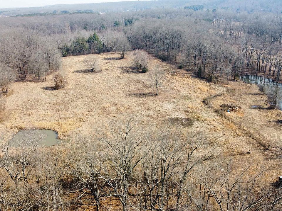 2nd image of 2 S Mount Olive Rd