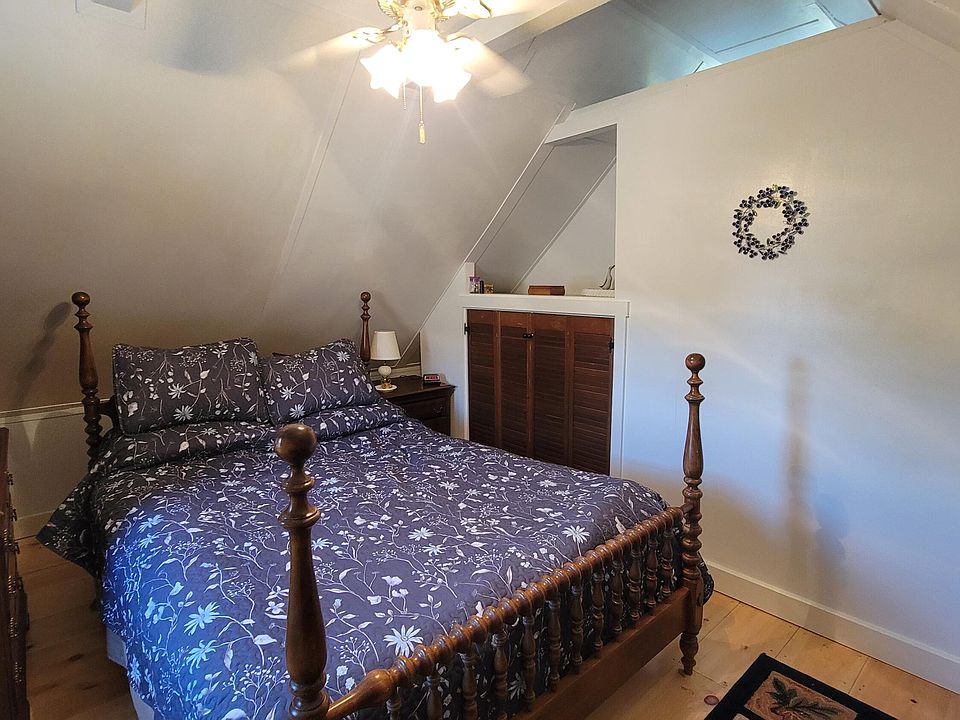 22nd image of this home