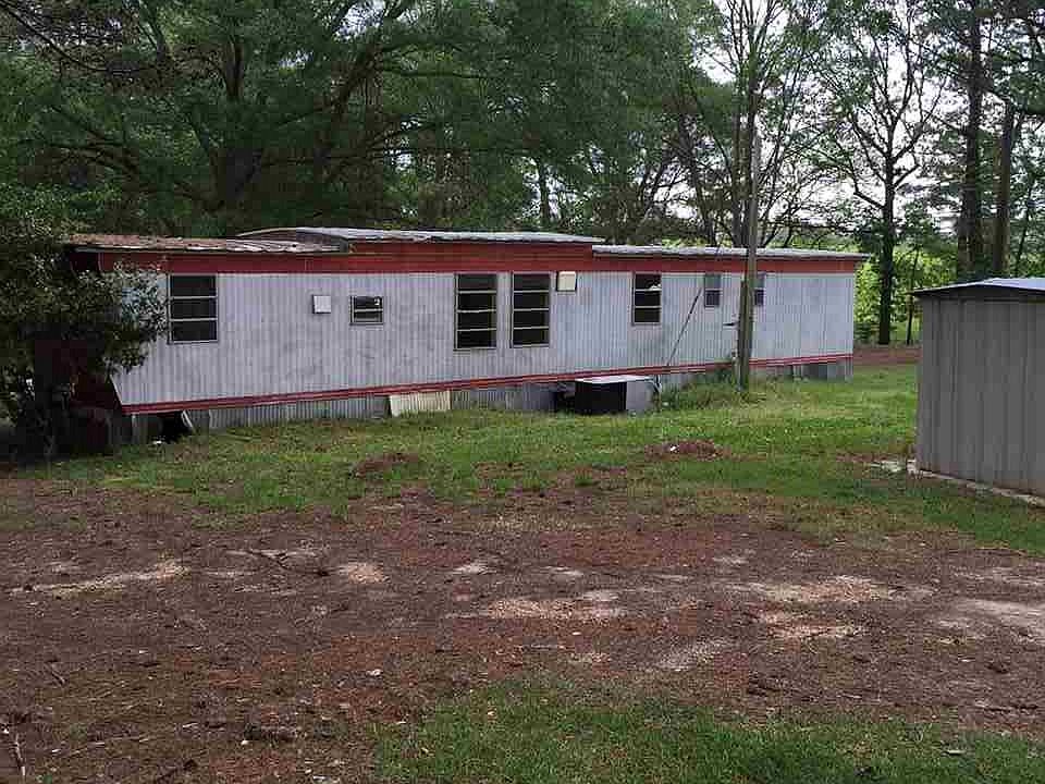 1st image of 124 Twin Lakes Dr
