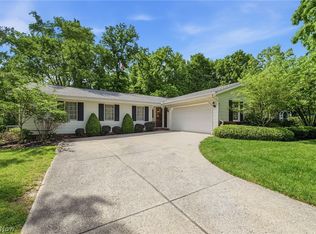 992 Fireside Dr, Brunswick, OH 44212