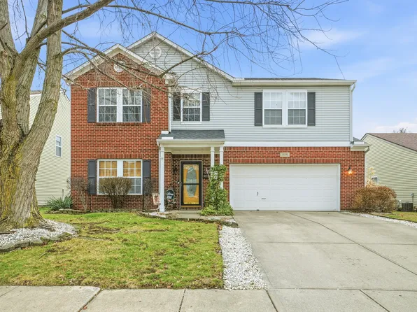 10190 Holly Berry Cir, Fishers, IN 46038