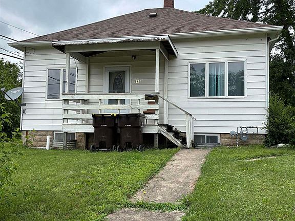 2nd image of 215 W Clay St