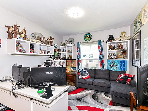 5th image of 1246 Heartland Dr
