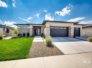 4515 E Copper Point Dr, Meridian, ID 83642