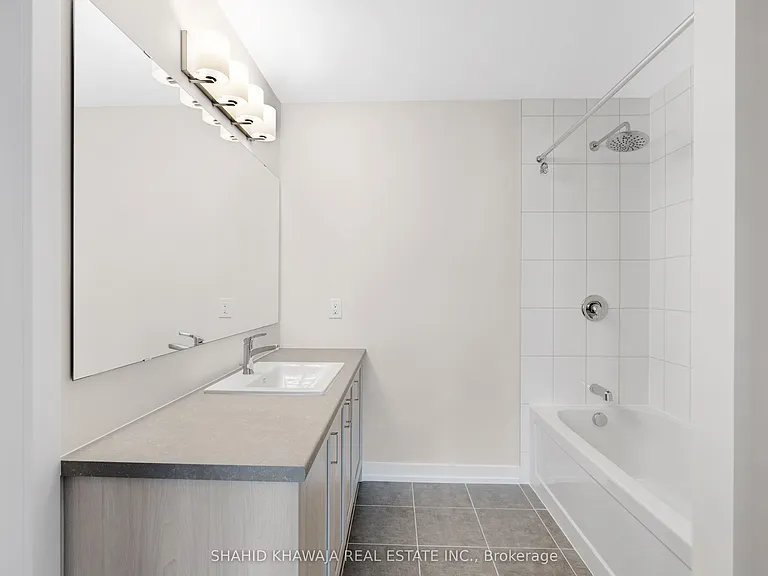 93 Hackamore Cres — Photo 28