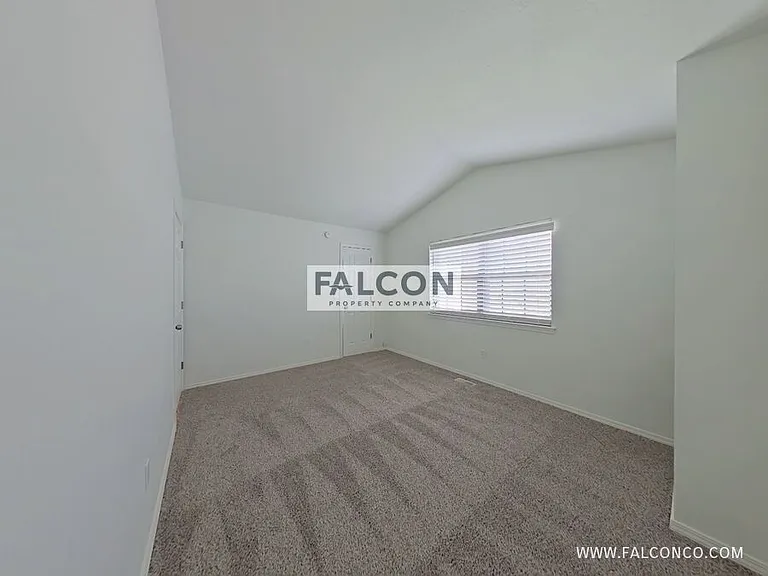 5949 Wisteria Dr — Photo 10