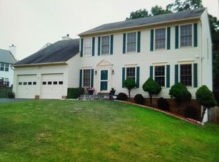 4 Sunnybrooke Ln, Stafford, VA 22554