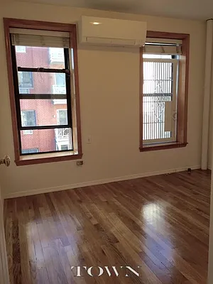 Rented by Town Residential | media 8