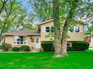 17325 64th Ct, Tinley Park, IL