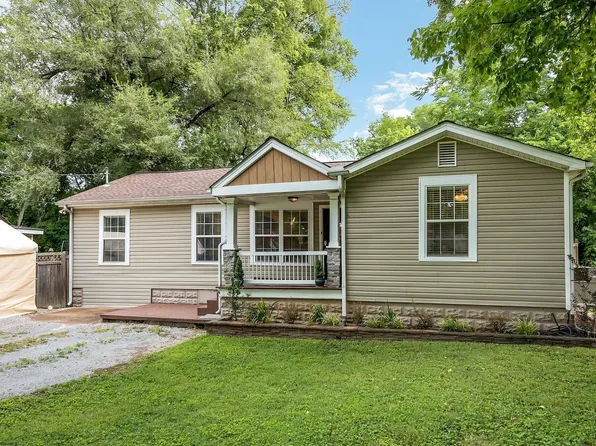 2709 Brunswick Dr, Nashville, TN 37207