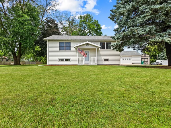 201 15th St, Dallas Center, IA 50063