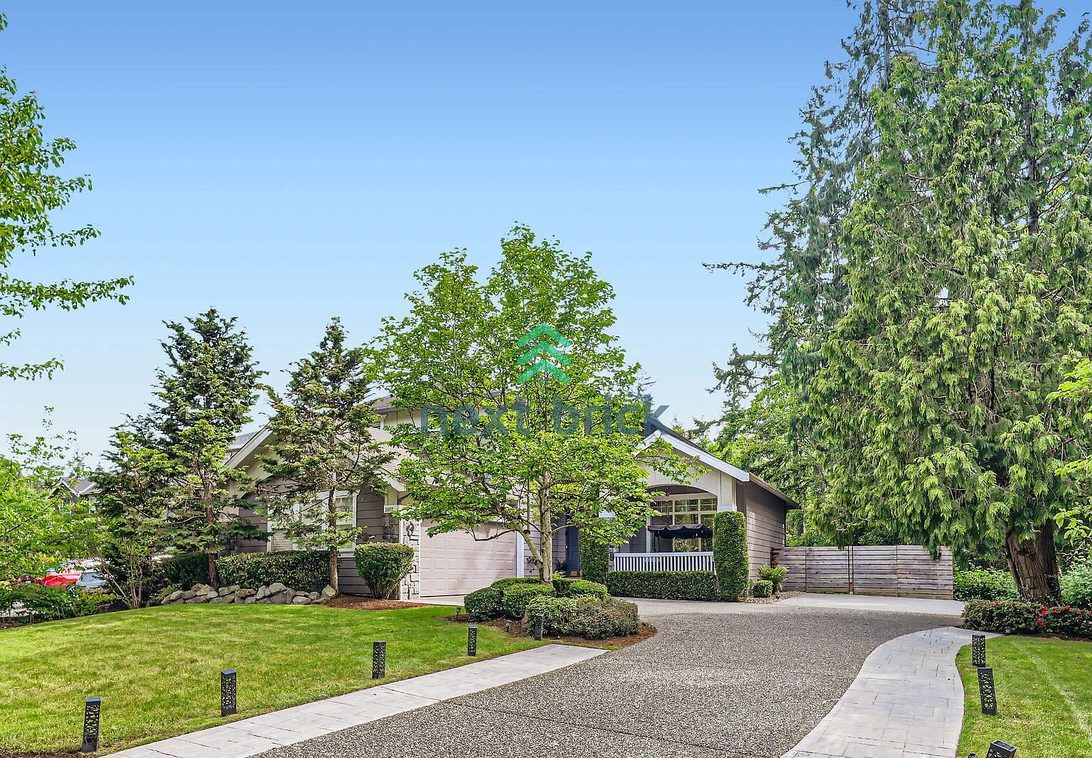 A beautiful 3 bedrooms and 2.5 bathrooms house — Photo 3