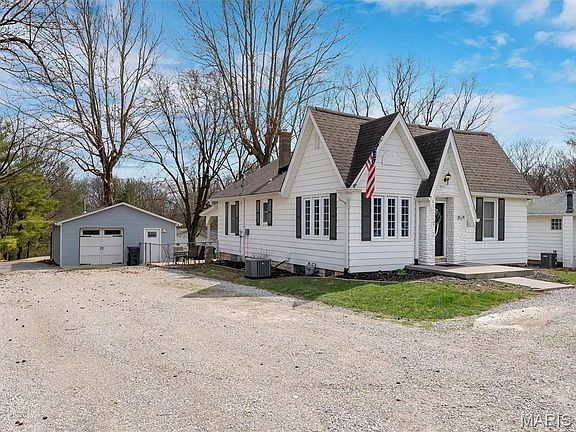 3rd image of 8524 Triple Lakes Rd