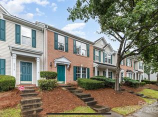 8310 Shinkansen Dr, Charlotte, NC 28213