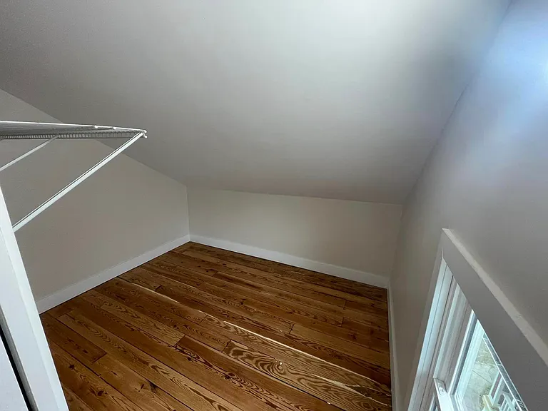 1506 W Grand Ave — Photo 32