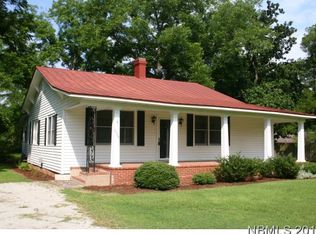 2508 Old Cherry Point Rd, New Bern, NC 28560