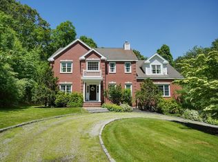 288 Long Hill Rd, Bolton, MA 01740