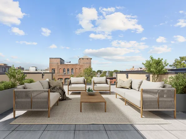 106 Jefferson Avenue image 9 of 10