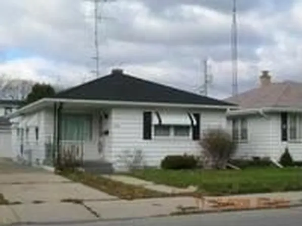 7220 30th Ave, Kenosha, WI 53142