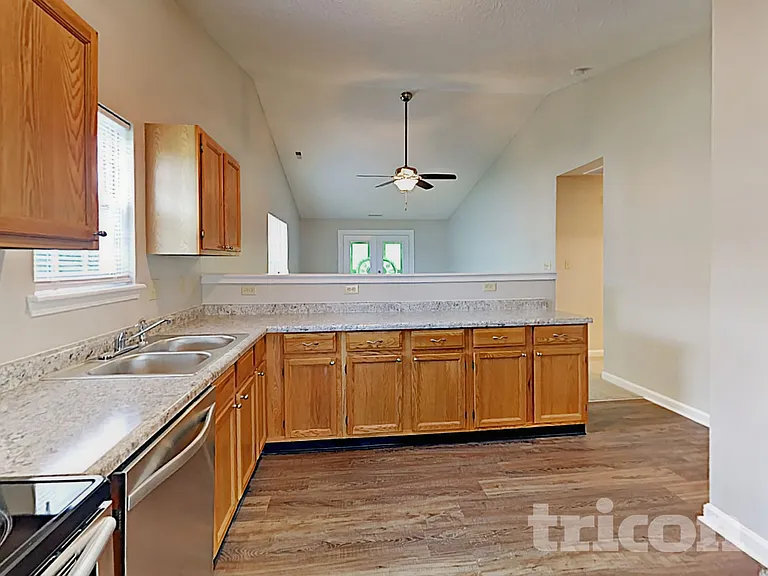 5531 Orth Ct — Photo 5