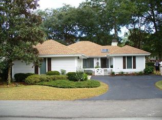 717 N Reeve Rd, Saint Helena Island, SC 29920