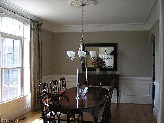 5th image of 7573 Haw Meadows Dr