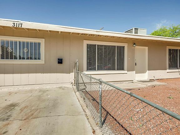 2nd image of 3117 Parkdale Cir