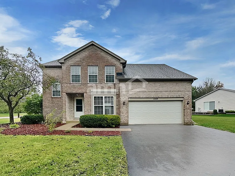 1844 Courtwright Dr — Photo 1
