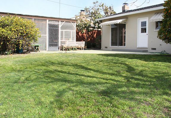 3rd image of 12565 Tallent Ave