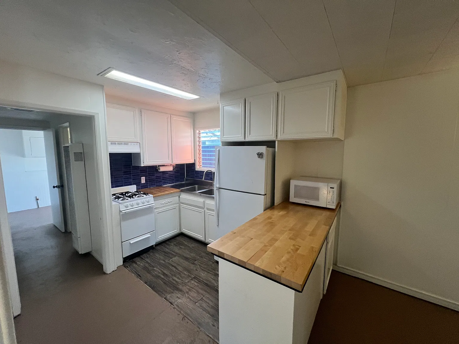 2 bed, $5,000 — Photo 4