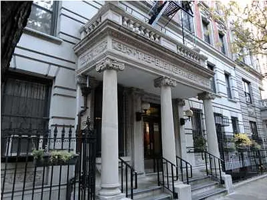 Sold by Ann Ferguson, LLC | media 13