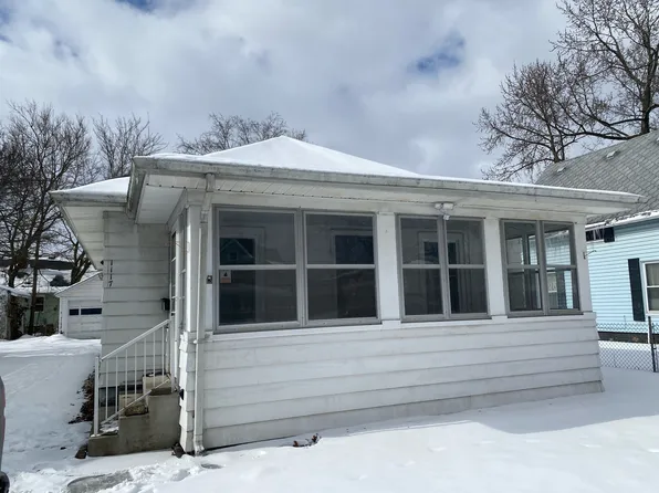 1117 S 23rd St, South Bend, IN 46615