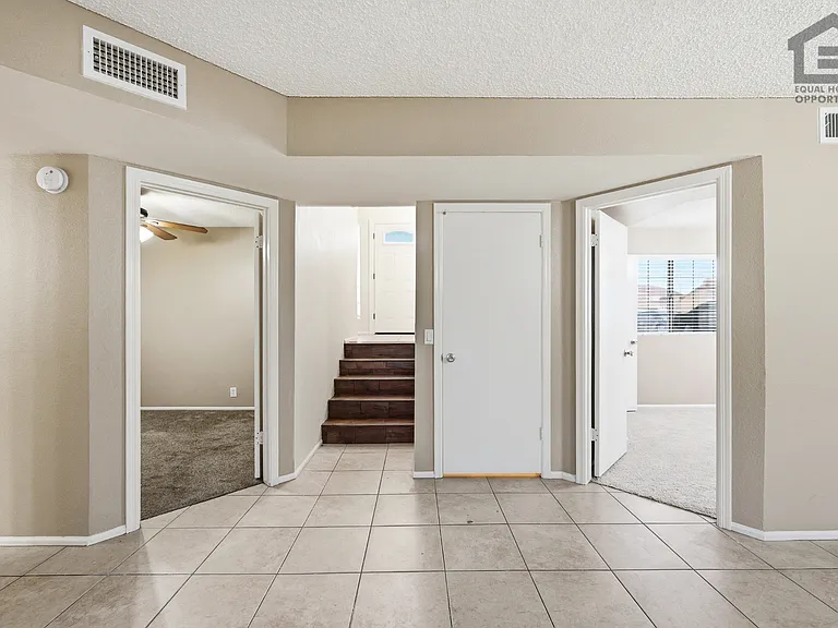 7202 W Corrine Dr — Photo 33