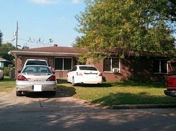 2nd image of 2213 3rd St