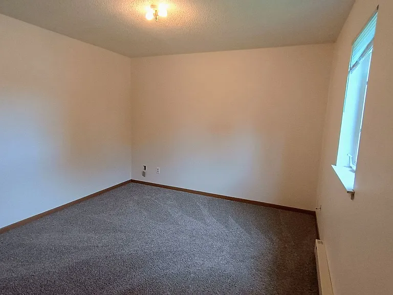 488 N Welco Dr #22 — Photo 6