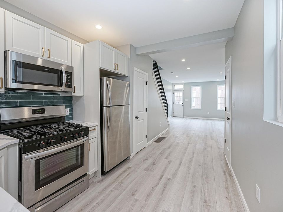 1st image of 333 Daly St