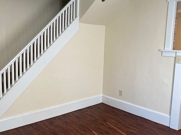 2nd image of 120 Olive St