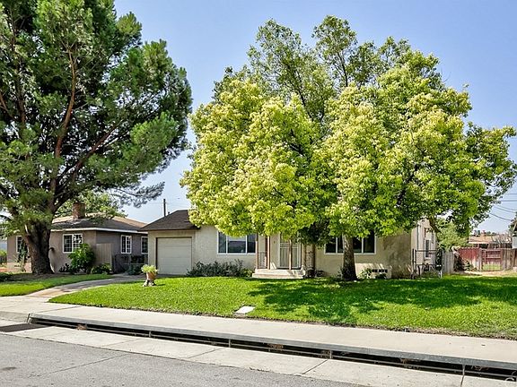 4th image of 3016 Davidson Ave