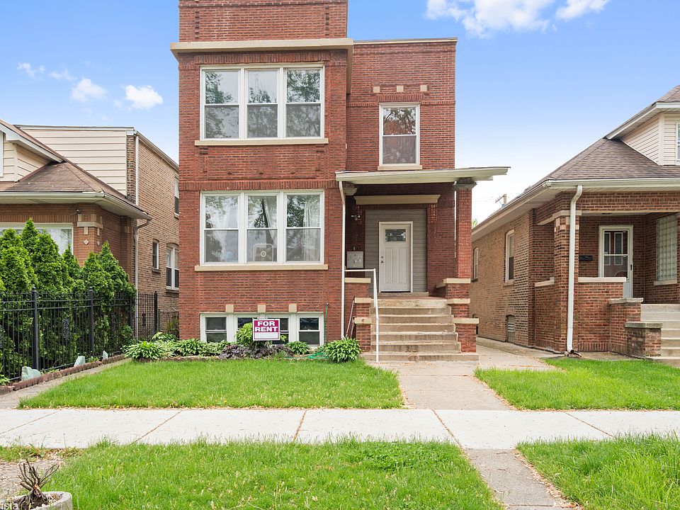 1st image of 5009 W Wellington Ave #2
