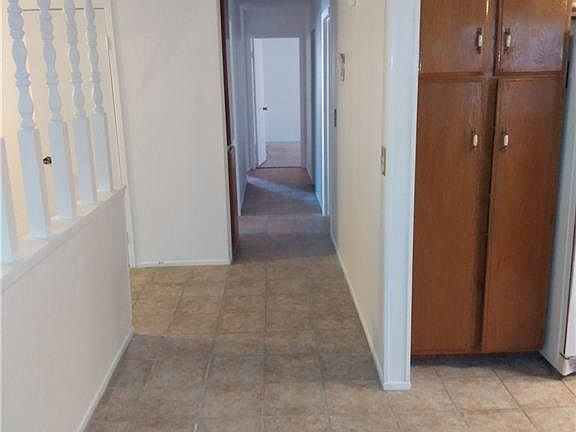5th image of 1135 Greymouth St