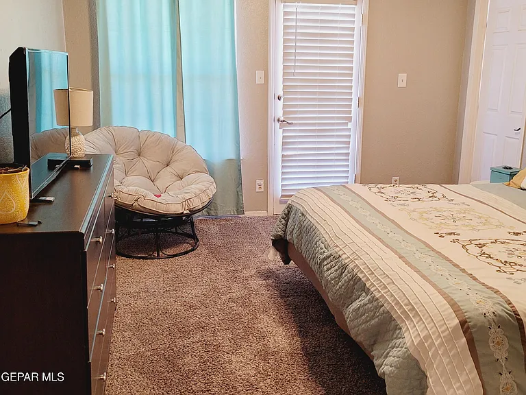 7401 Plaza Taurina Dr — Photo 15
